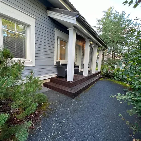 Ihana Paritaloasunto - Sauna, Piha Ja Autokatos - Cozy Semi-detached House With Sauna, Garden And Carport In فآسا