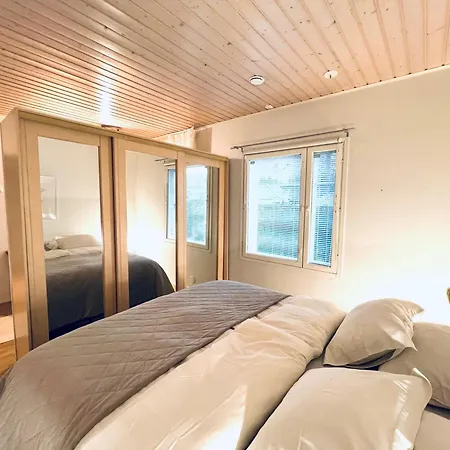 Ihana Paritaloasunto - Sauna, Piha Ja Autokatos - Cozy Semi-detached House With Sauna, Garden And Carport In